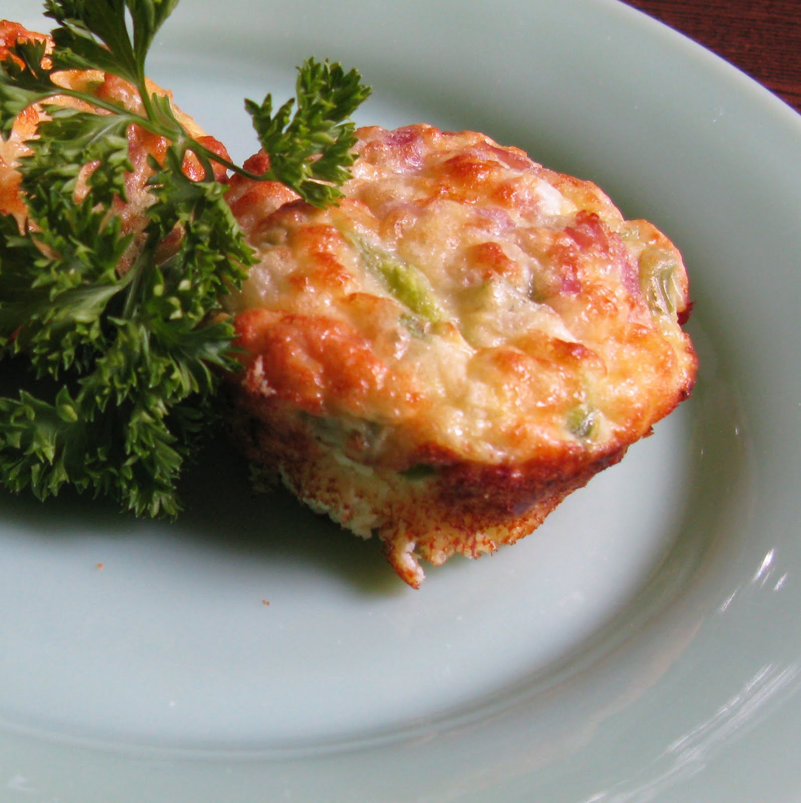 Red Pepper and Cheese Egg Muffins - Lunchbox Doctor