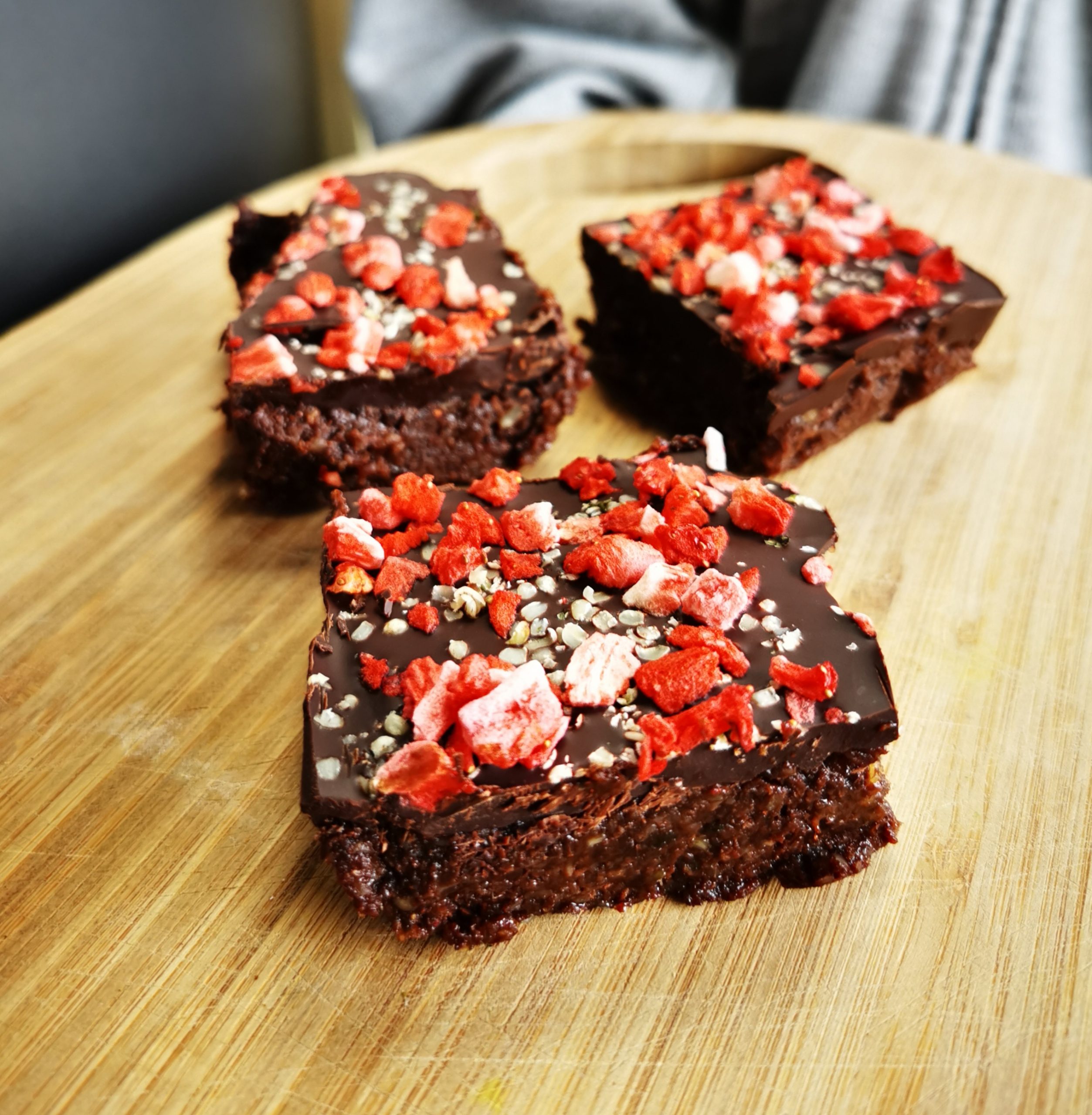 Chocolate Hemp Bars - Lunchbox Doctor